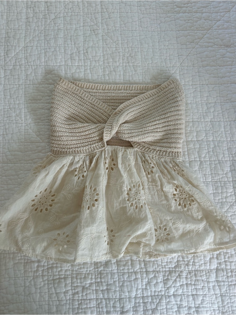 Women’s Cream Knit-Top Eyelet Skirt